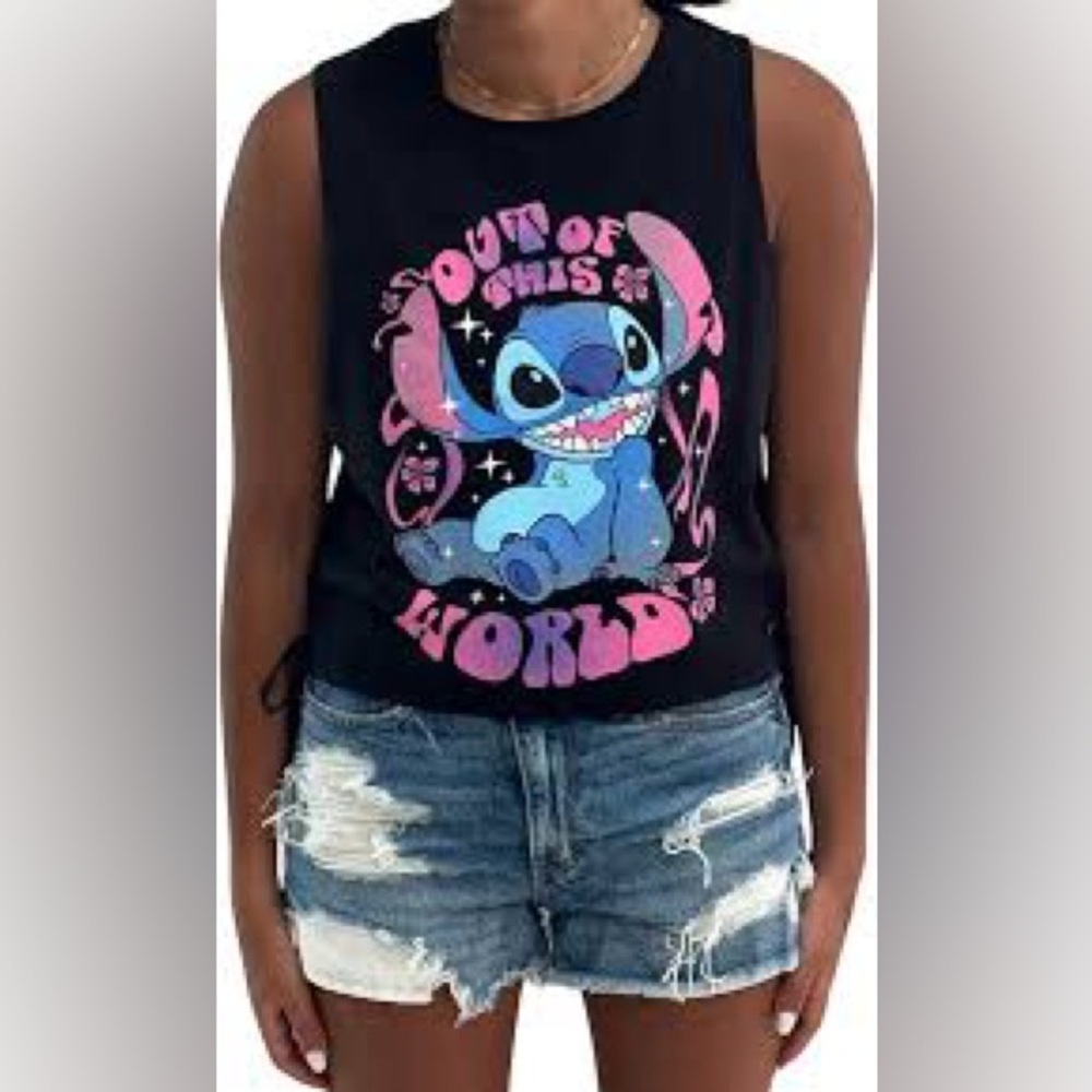 NWOT SIZE XXL (juniors) Disney Black and Pink Stitch Crop Top